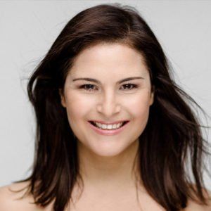 Claudia F.